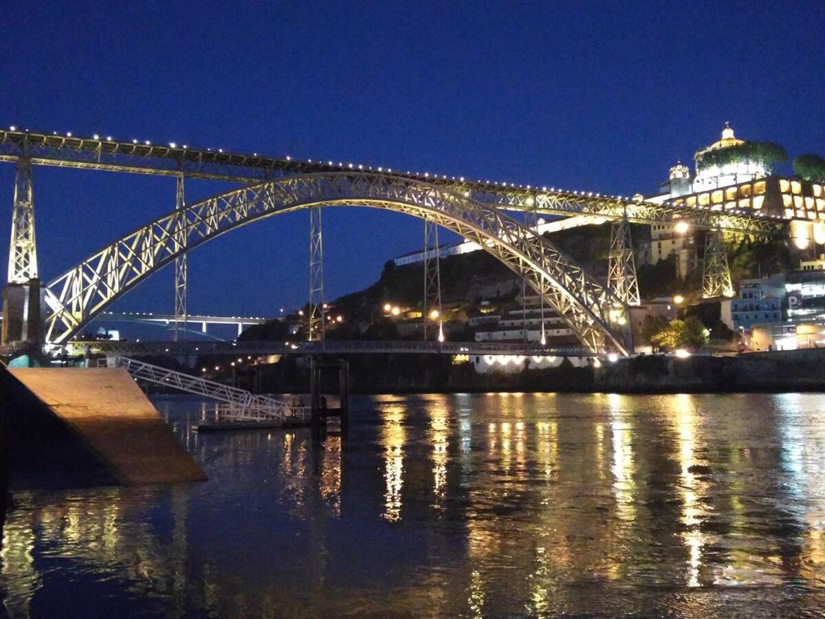 Lovely Porto Apartment Bagian luar foto